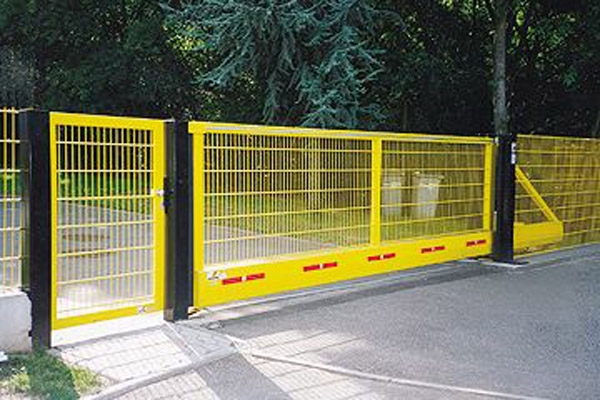 Rectangular yellow Safety Gate