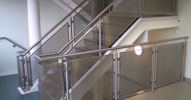 Steel Glassed Stair Railing