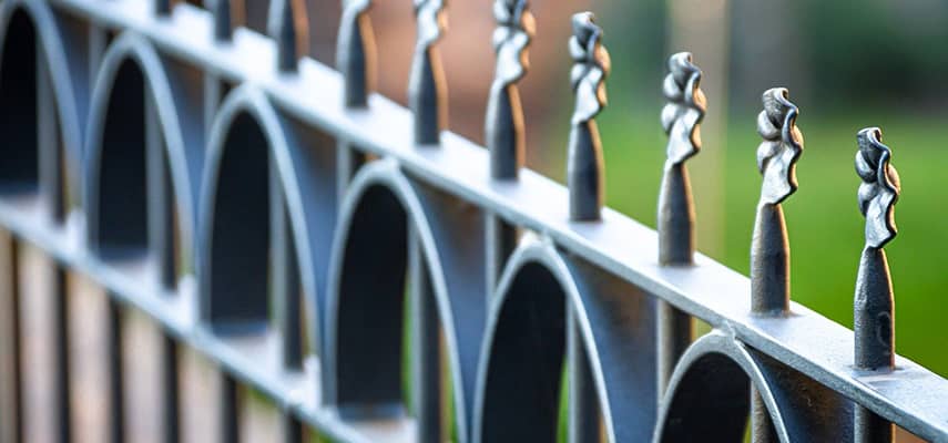 Decorative Railing Systems: What You Need to Know
