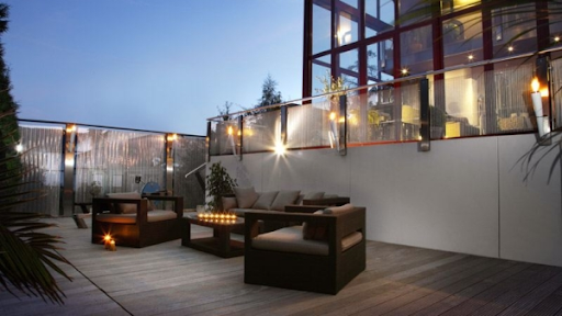 Guide to Commercial Handrails and Railings for Safety