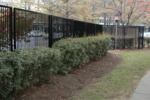 Top Benefits of Installing a Metal Security Fence for Your Commercial Property