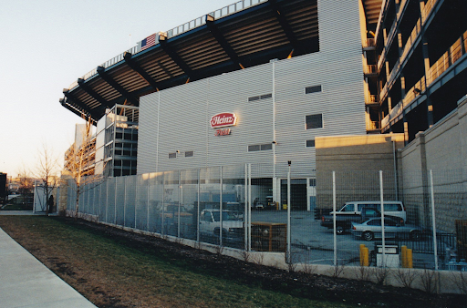 How Much Does a Commercial Security Fence Cost and What Affects Pricing?